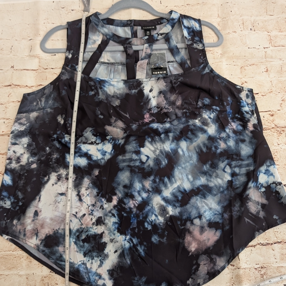 SALE NWT Torrid Tie-dye Georgette Cage Front Tank 00 - Picture 14 of 15